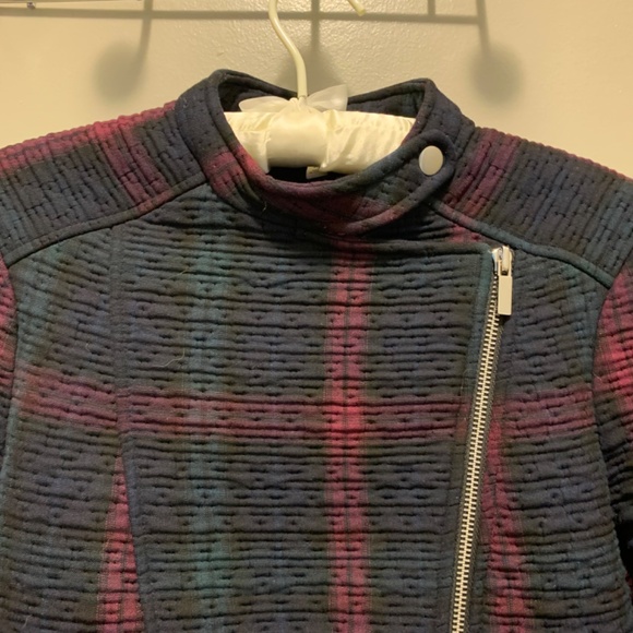 Elizabeth and James Textured Plaid Jacket - Picture 3 of 5